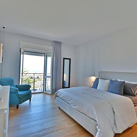 Luxury Suites Casa Di Joy In Cefalù Buitenkant foto